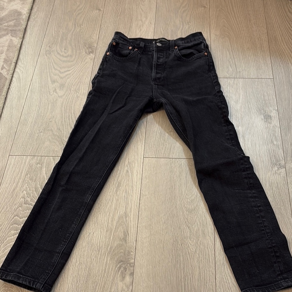 Denim Forum Black Straight Jeans Classic Style